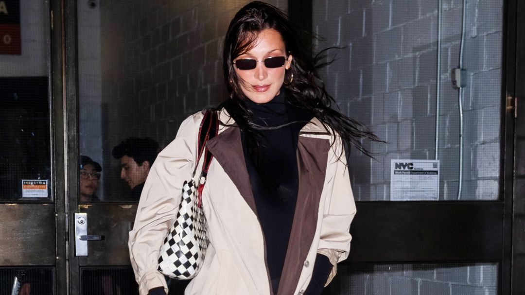 Bella Hadid Inspired K-Fashion Look #40