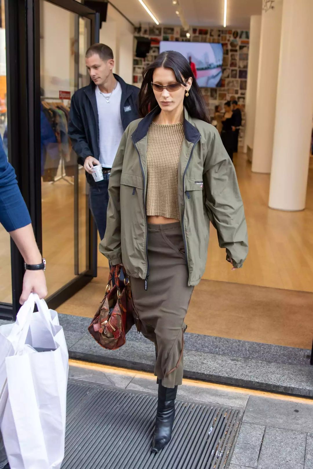 Bella Hadid Inspired K-Fashion Look #47