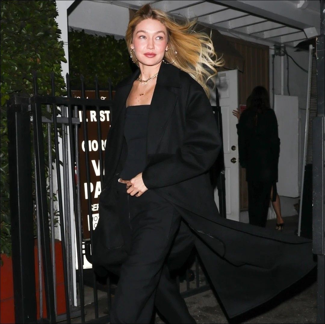 Gigi Hadid Inspired K-Fashion Look #10