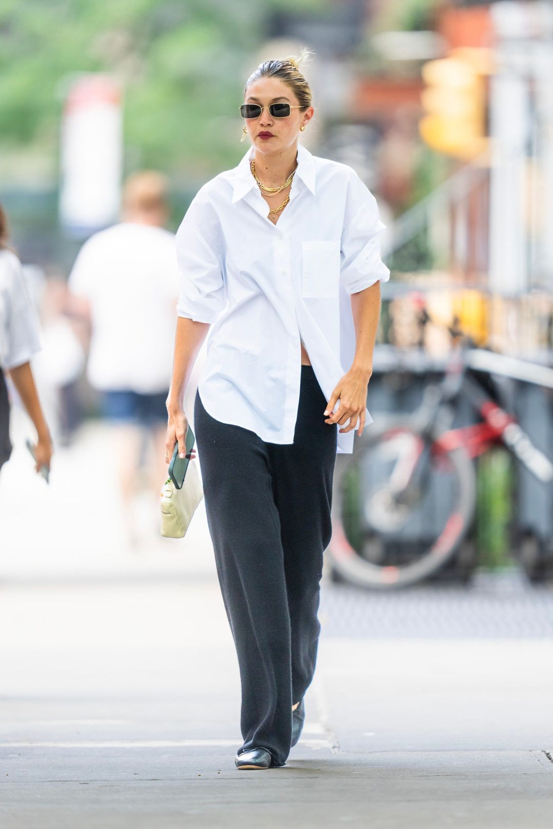 Gigi Hadid Inspired K-Fashion Look #27