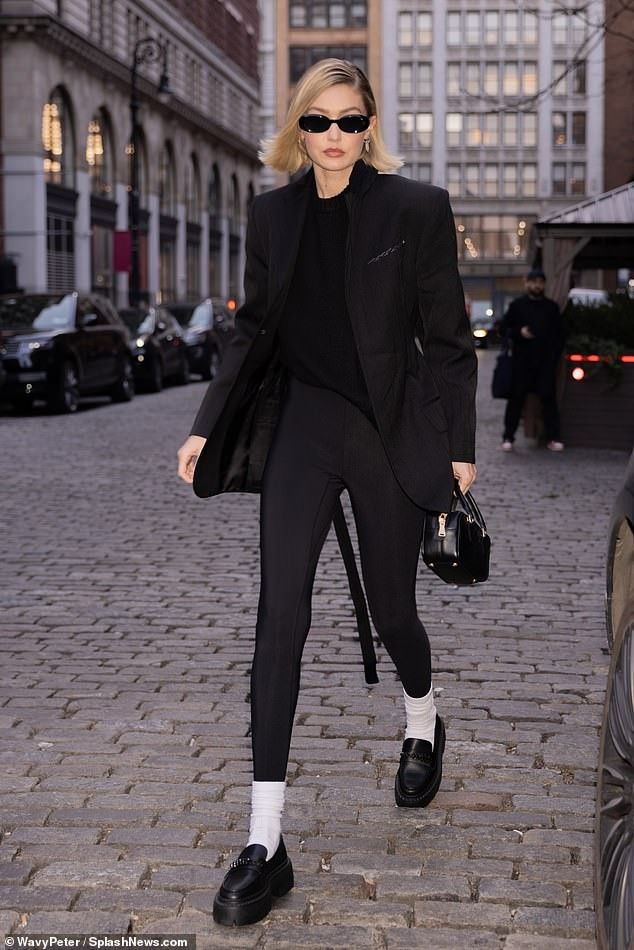 Gigi Hadid Inspired K-Fashion Look #40