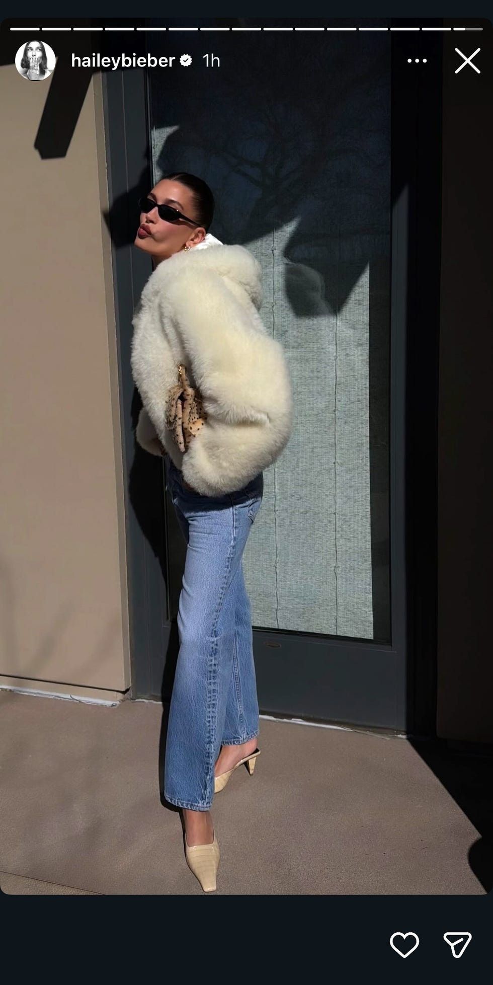 Hailey Bieber Inspired K-Fashion Look #11