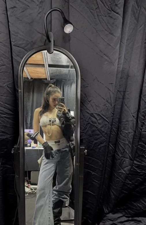 Jennie Inspired K-Fashion Look #20