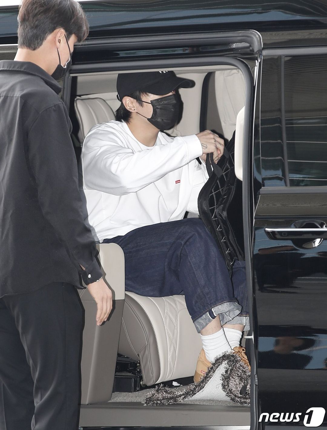 Jungkook Inspired K-Fashion Look #33