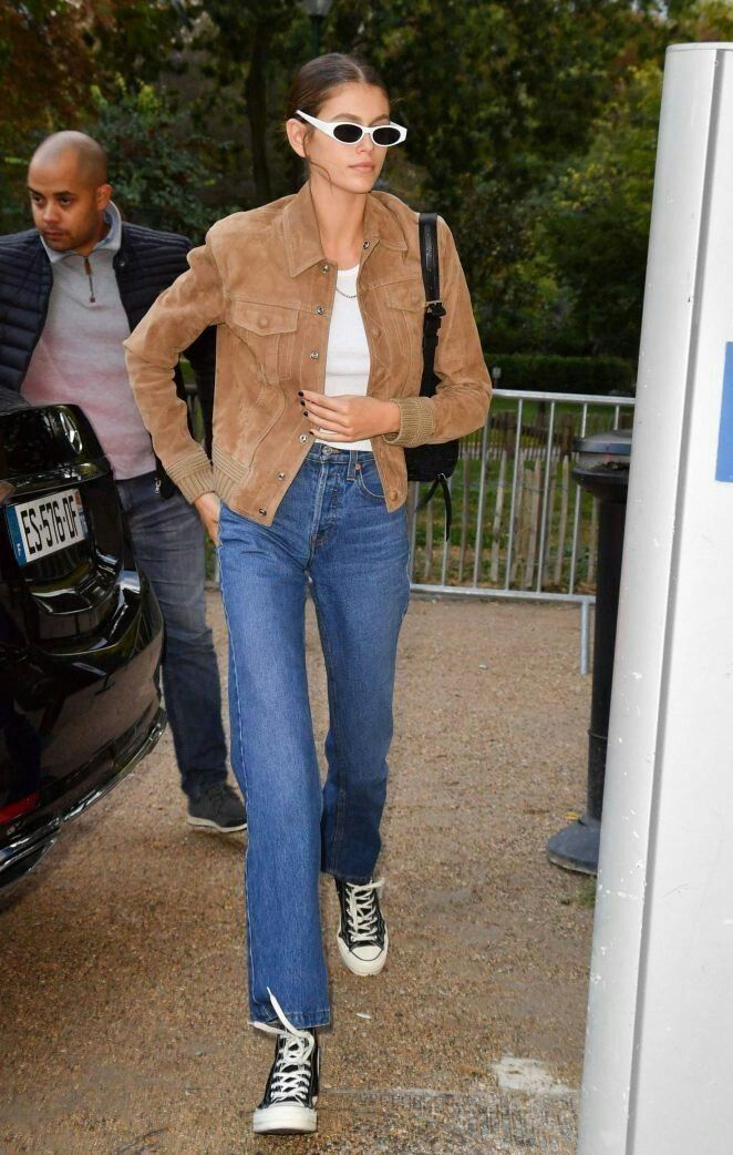 Kaia Gerber Inspired K-Fashion Look #9