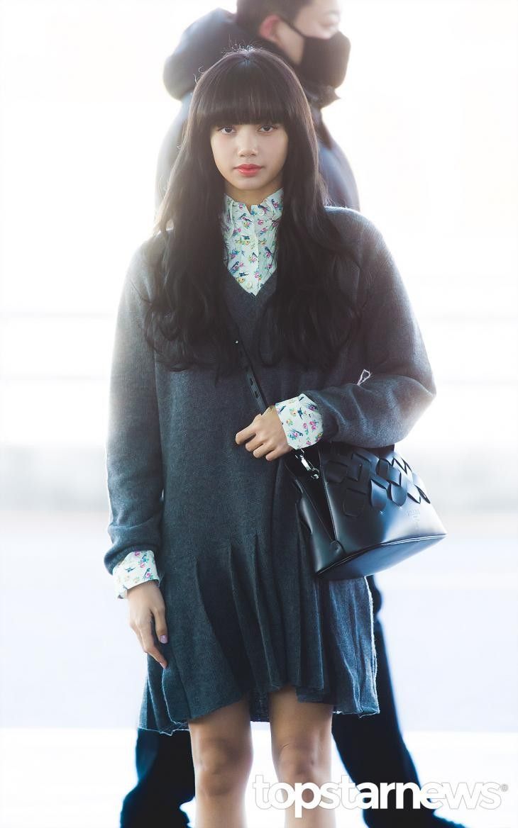 Lisa Inspired K-Fashion Look #70