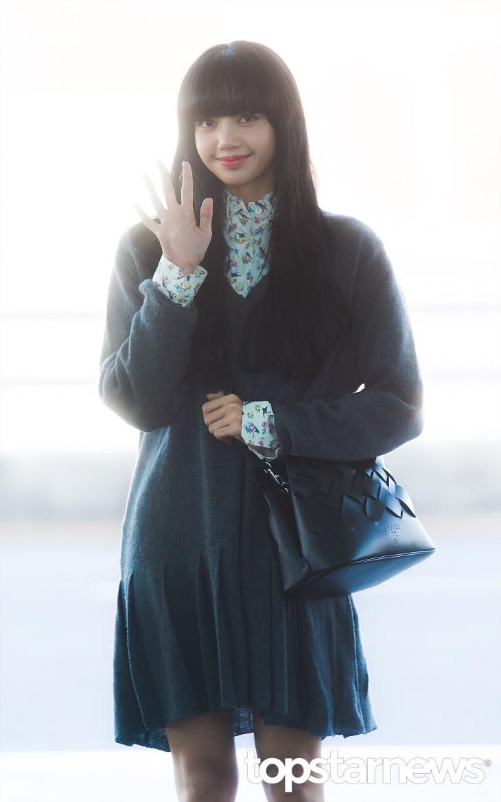 Lisa Inspired K-Fashion Look #9
