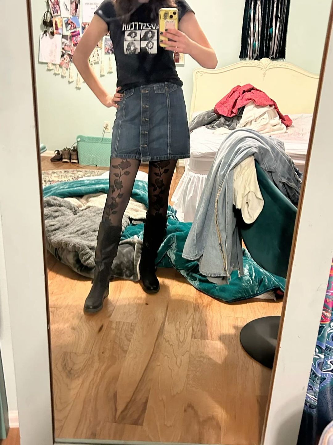 Rose Inspired K-Fashion Look #37