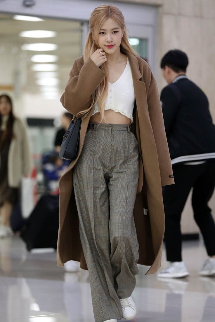 Rose Inspired K-Fashion Look #41