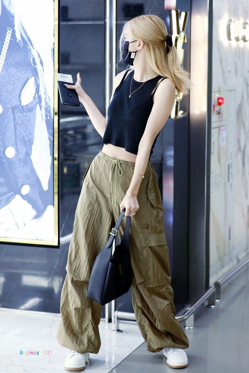Rose Inspired K-Fashion Look #6