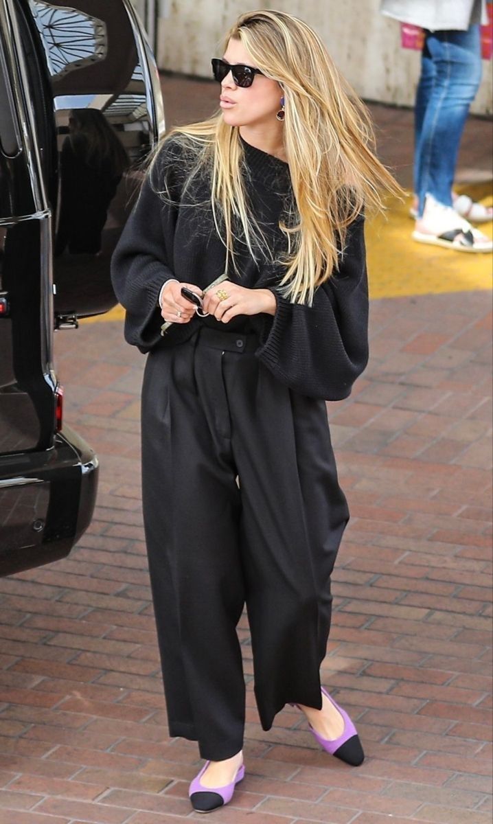Sofia Richie Inspired K-Fashion Look #1