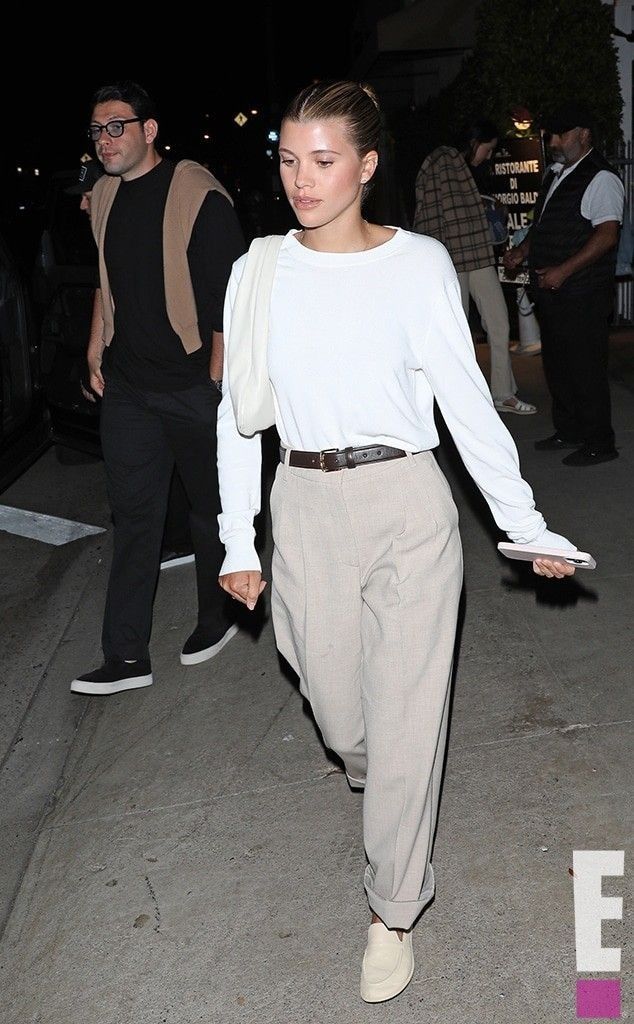 Sofia Richie Inspired K-Fashion Look #28