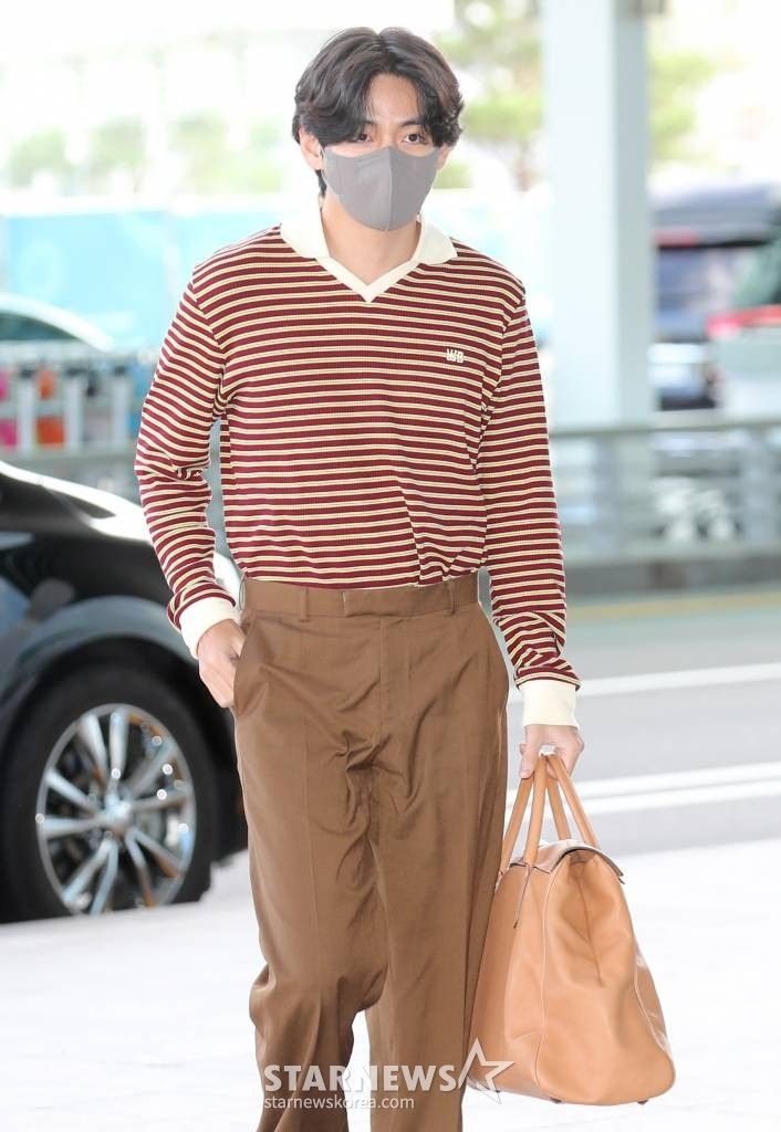 V Inspired K-Fashion Look #10