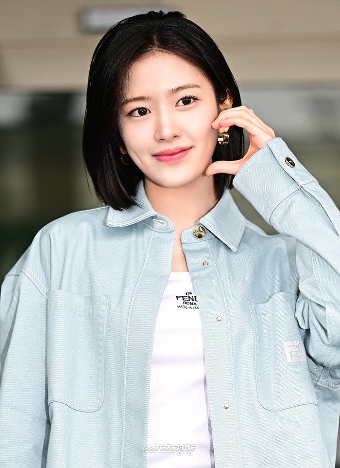 Yujin Inspired K-Fashion Look #17